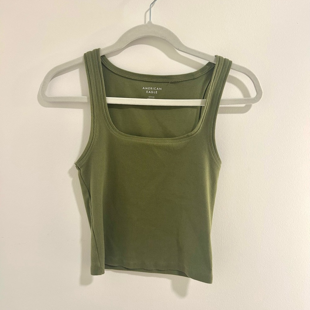 American Eagle Outfitters Green Fitted Crop Tank Top